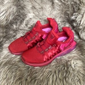 Red Nike Gymshoes Sneakers